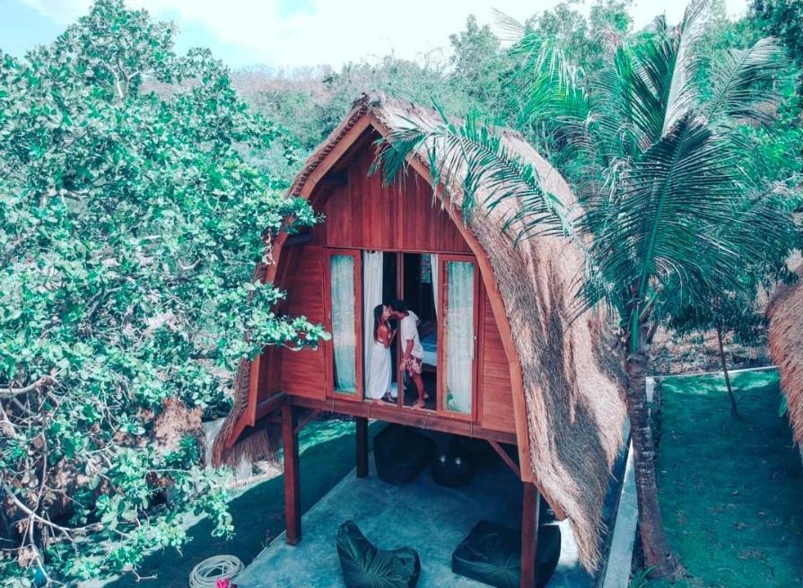 Majango Bungalows Kuta  Exteriör bild