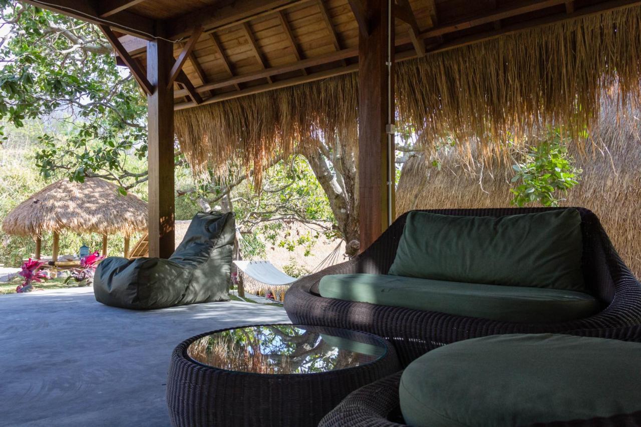 Majango Bungalows Kuta  Exteriör bild