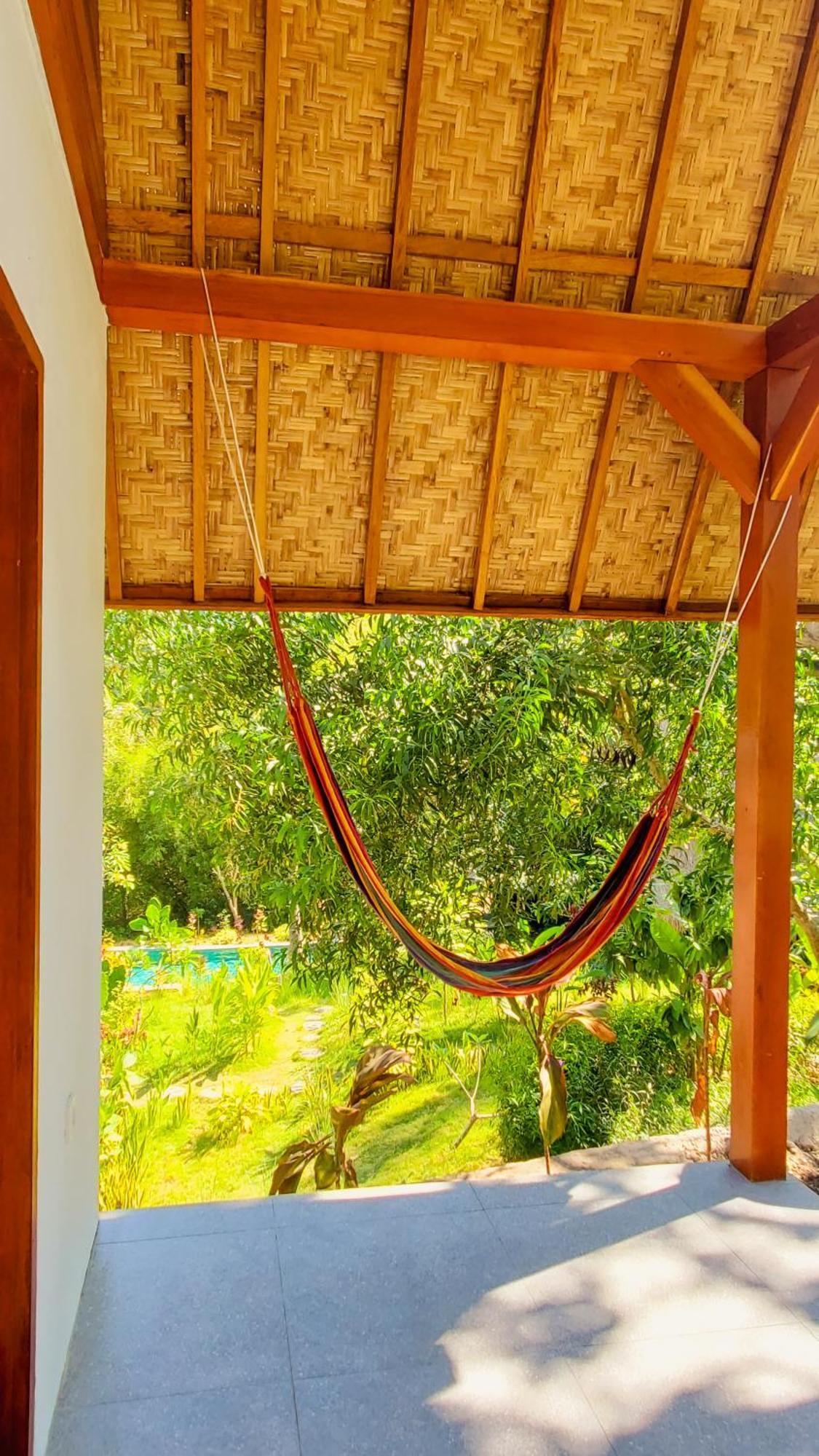 Majango Bungalows Kuta  Exteriör bild